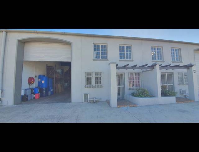 210M² WAREHOUSE TO LET IN AIRPORT INDUSTRIA
